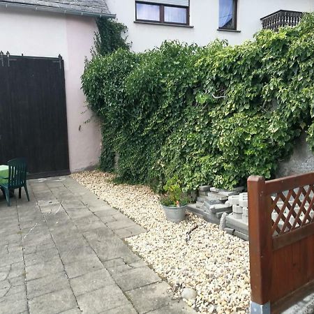 Wohnung Am Nurburgring Drees Buitenkant foto