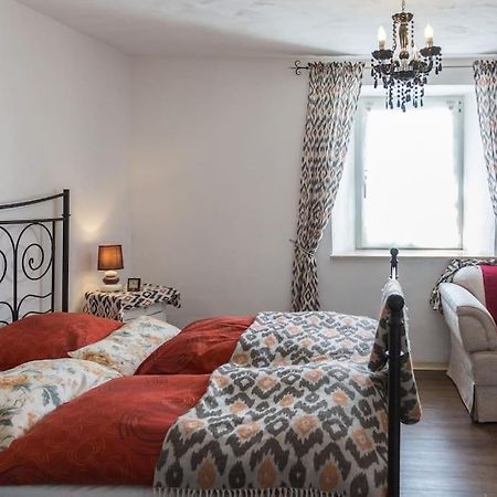 Wohnung Am Nurburgring Drees Buitenkant foto