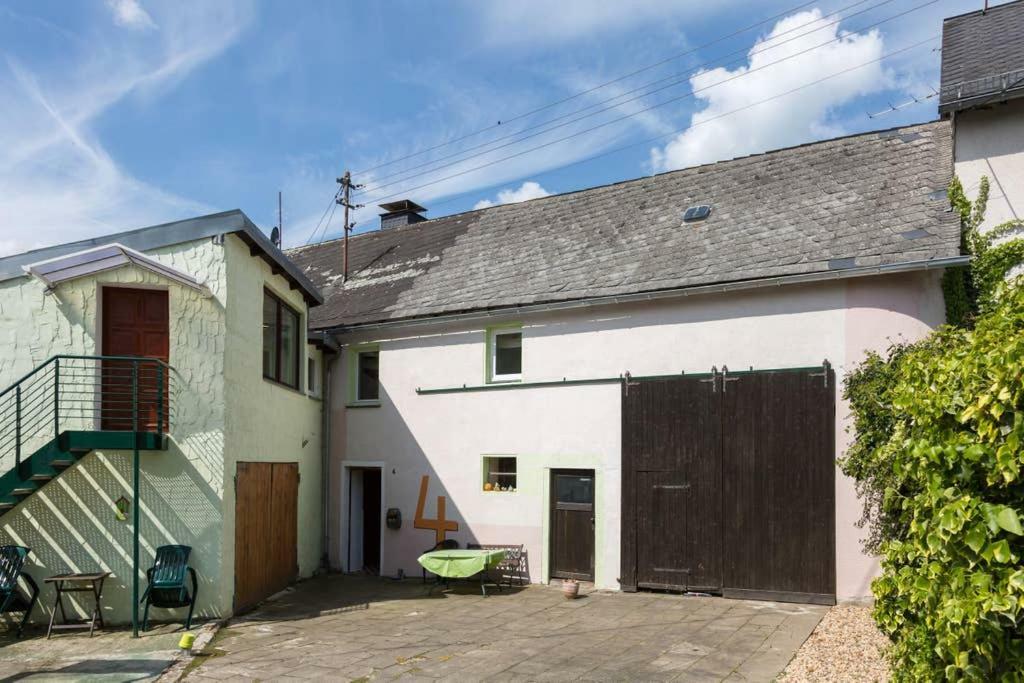Wohnung Am Nurburgring Drees Buitenkant foto