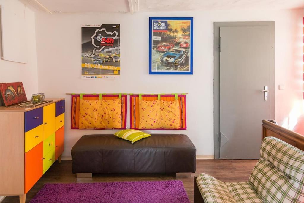 Wohnung Am Nurburgring Drees Buitenkant foto
